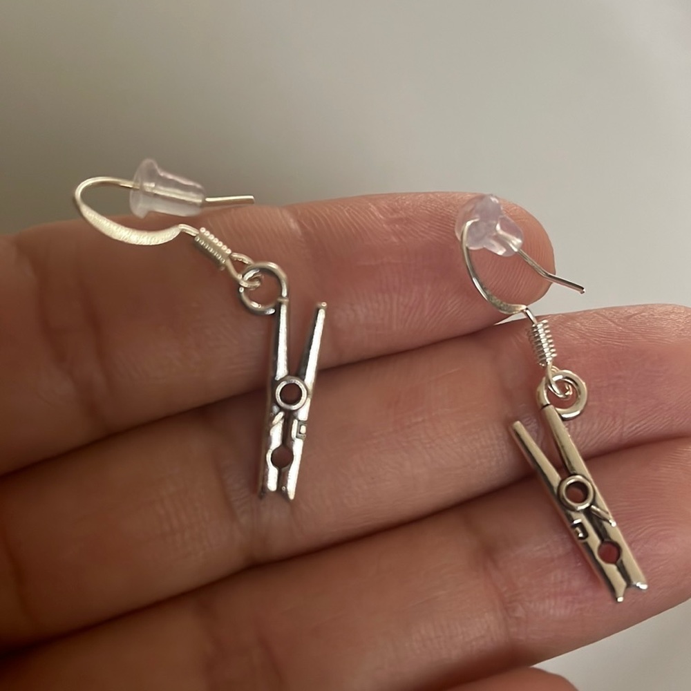Clothes pins earrings New